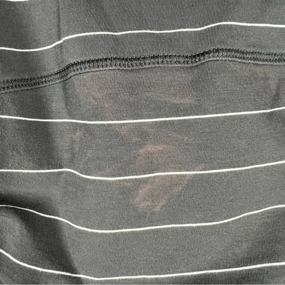Lululemon‎ Dark Grey White Striped Long Sleeve Top